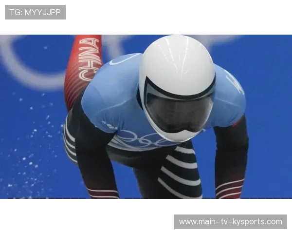 冰壶队比赛前跳拉伸舞蹈，观众笑得喷饮料